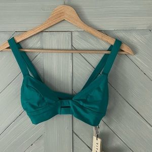Vitamin A Neutra bikini top NEW WITH TAGS in the color Aruba
